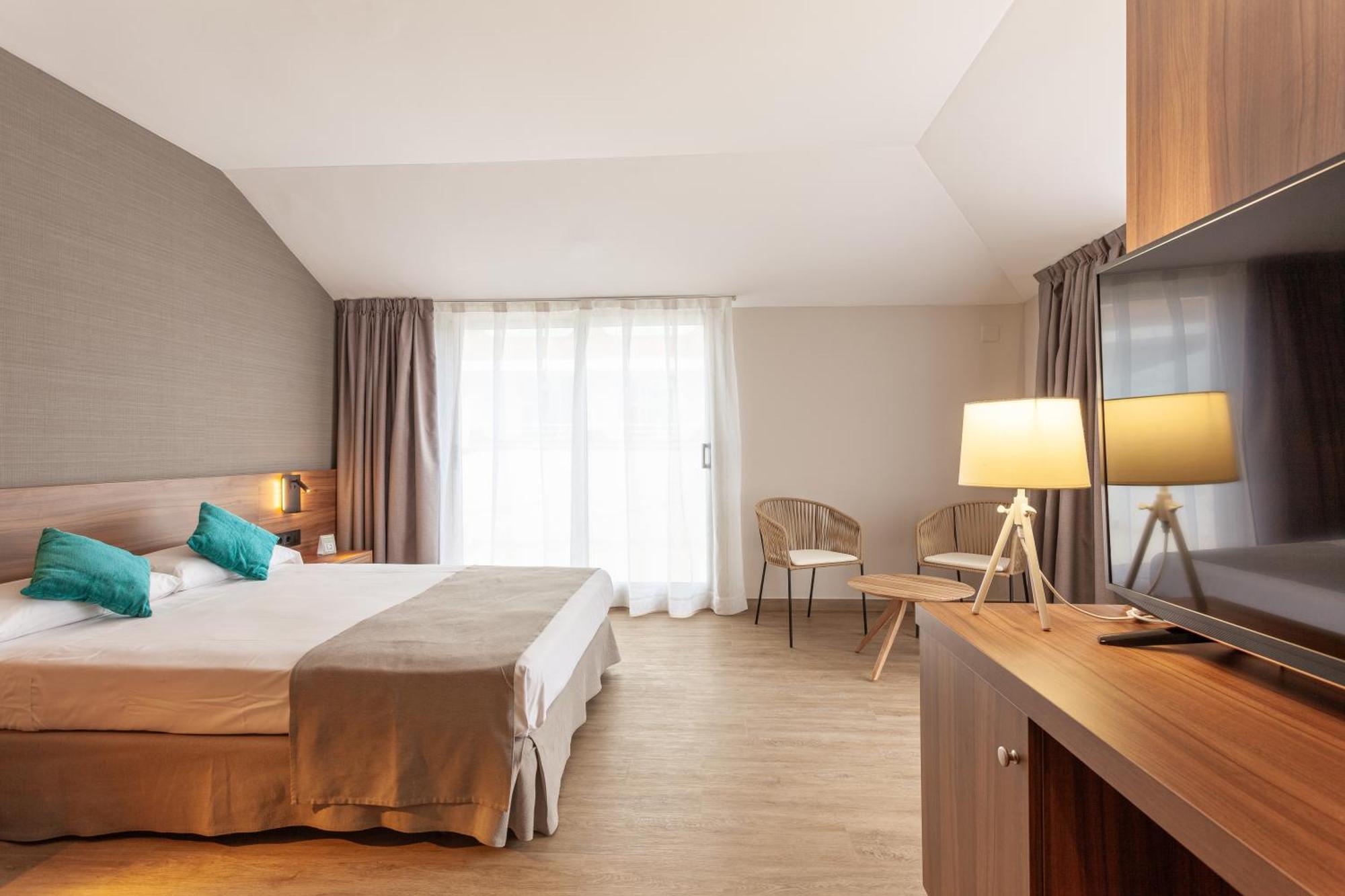 Dwo Sirius - Adults Only Hotel Santa Susanna Exterior photo